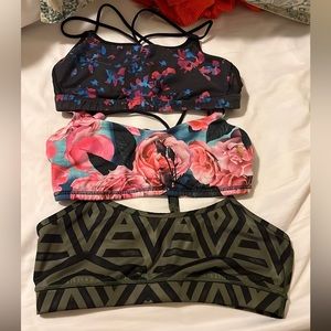 Bundle of 3 Lululemon sports bra - size 8